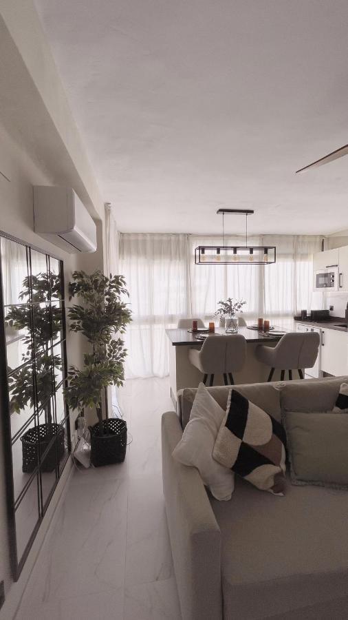Precioso Apartamento Con Piscina A 3 Minutos De La Playa En Coche Torremolinos Exterior foto